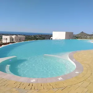 Cristina - Relax - Piscina E Vista Mare Ferienhaus